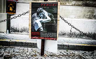 Photographie issue de la série AFFICH GNON