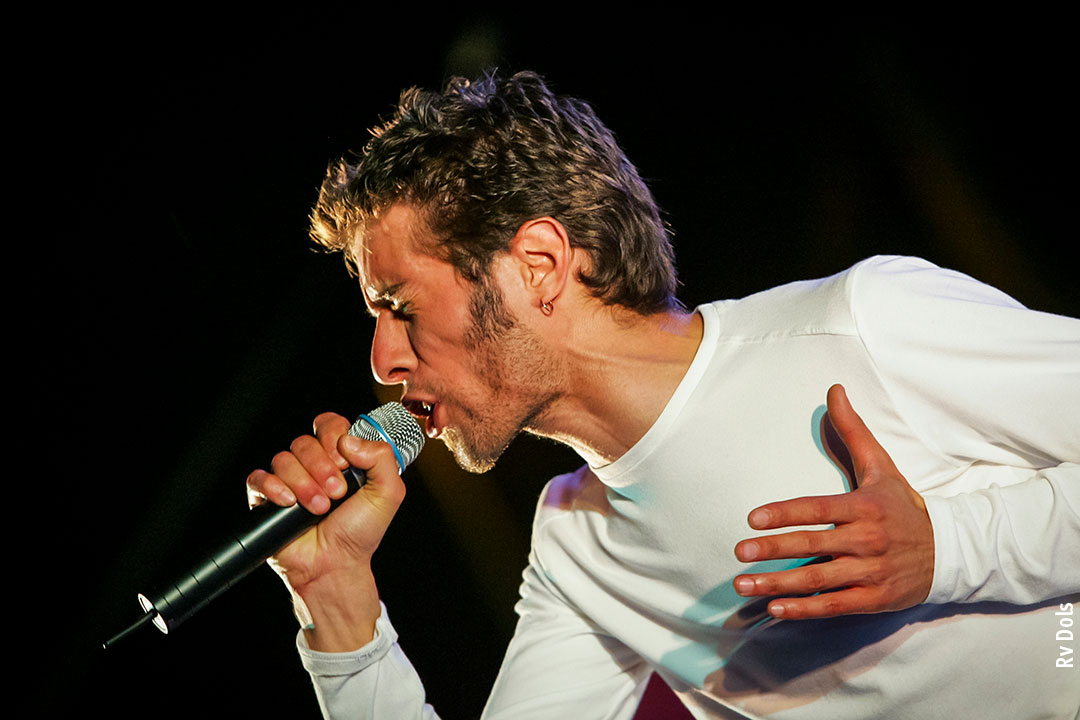 Kaï le chanteur en cofondateur du groupe NSK.