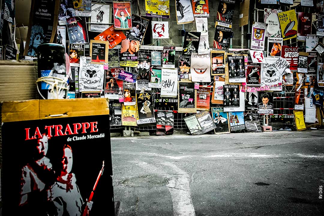 Photographie Le Mur issue de la série AFFICH GNON.