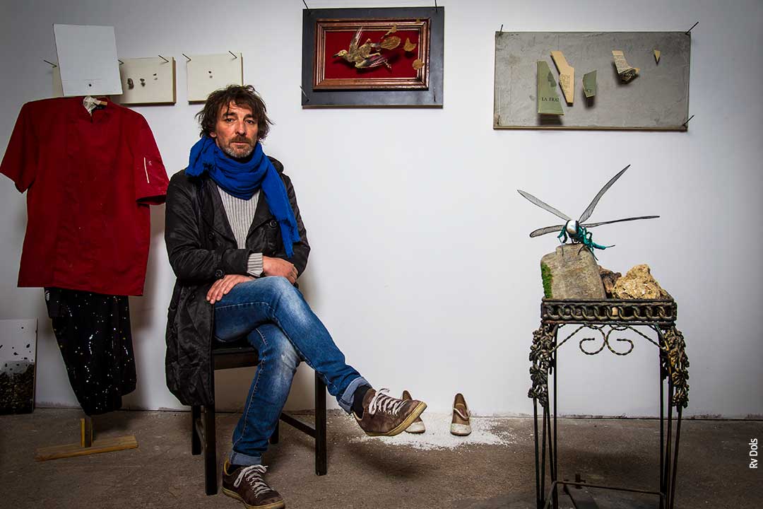 Kroust artiste plasticien.