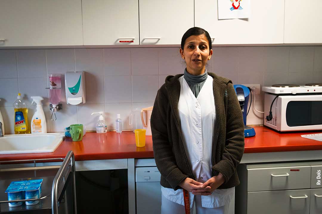 Infirmière dans un centre hospitalier.