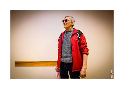 Un patient dans les couloirs du CHU.